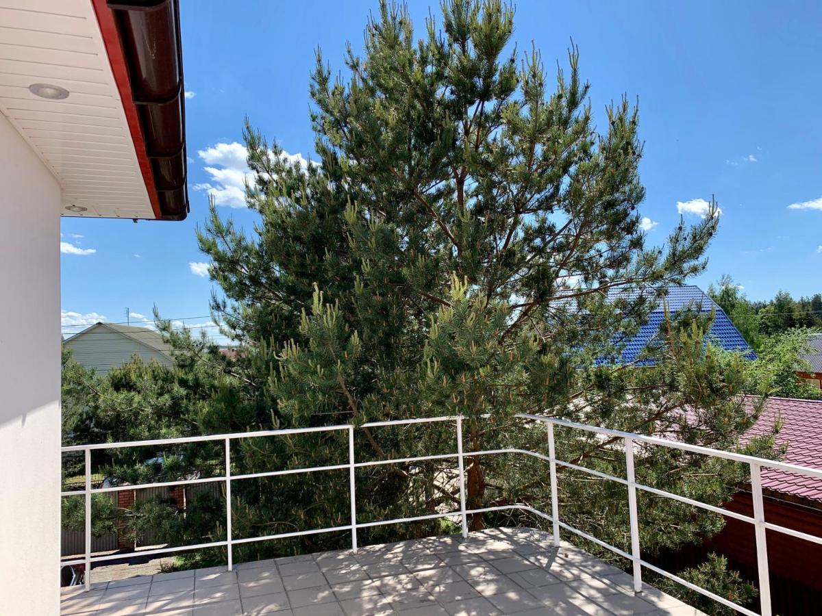 Комфортабельный Коттедж Bed and Breakfast Svityaz' Esterno foto